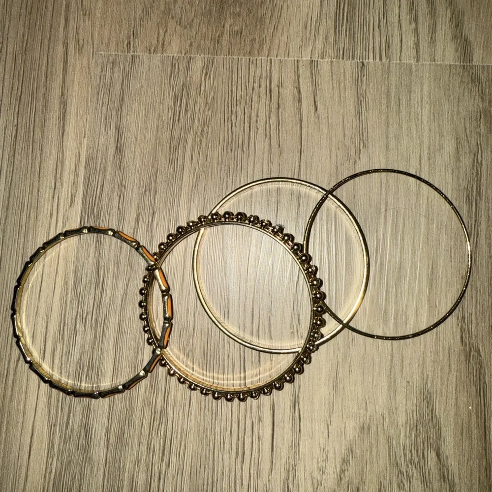 Elegant Gold Bangle Set‎